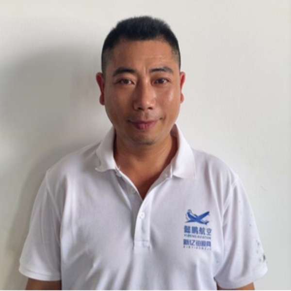 注塑成型主管 姜林平