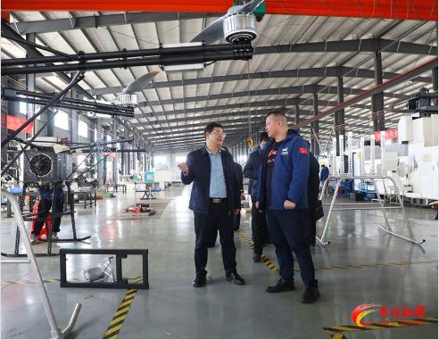 杨红兵深入湖南懿鹏航空有限公司调研